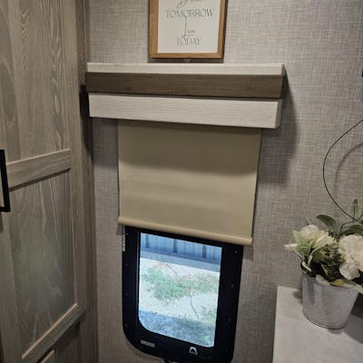 Customer shade installation