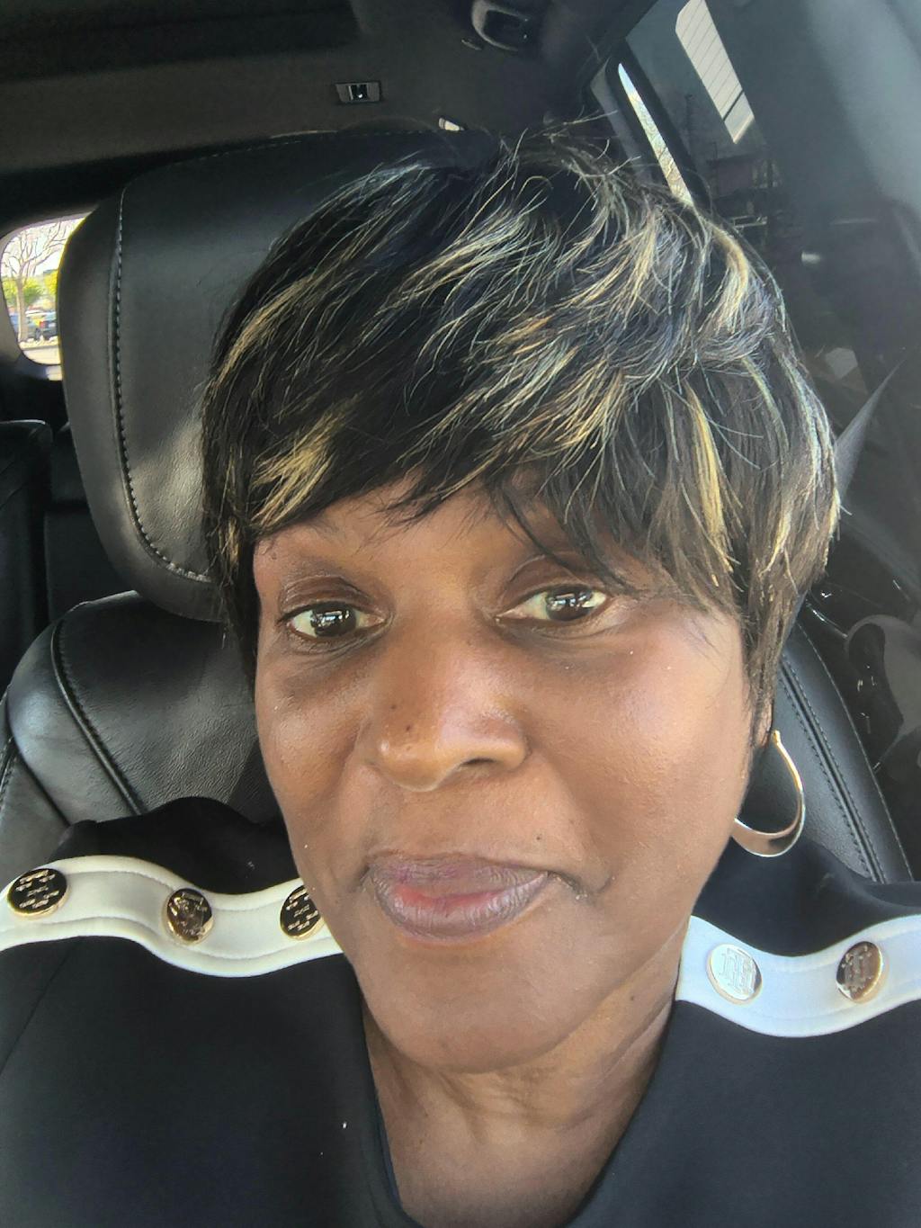 Elle Vane Put On & Go Glueless Gold Highlight Short Pixie Cut Wig with Bangs Human Hair Wig