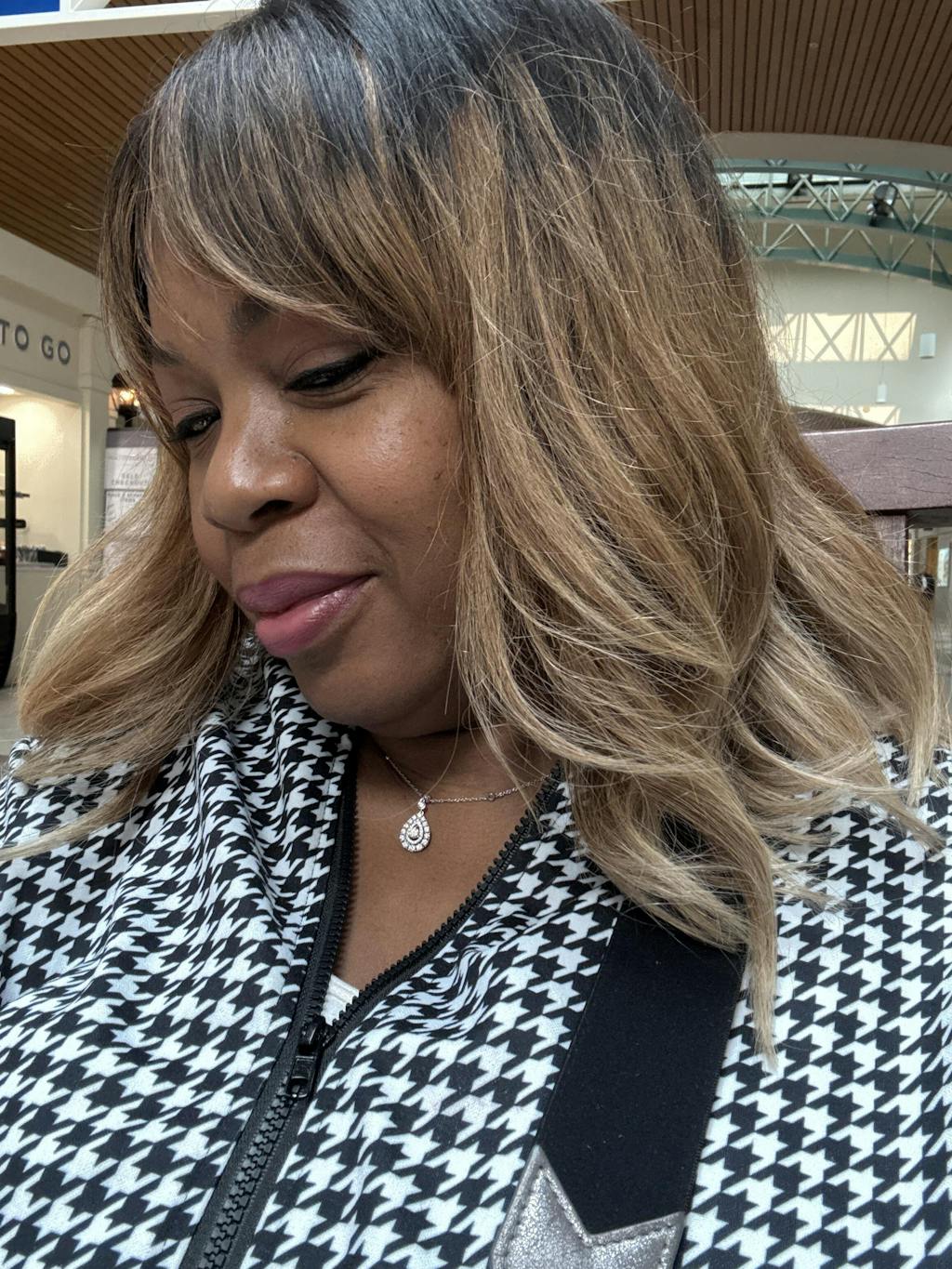 Elle Vane Ombre Brown Highlight Glueless Bangs Straight Wig