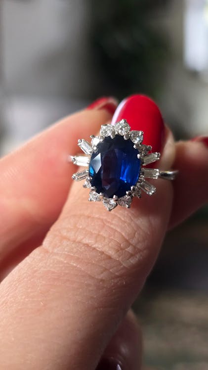 Sapphire Diamond 18ct White Gold Cluster Engagement Ring