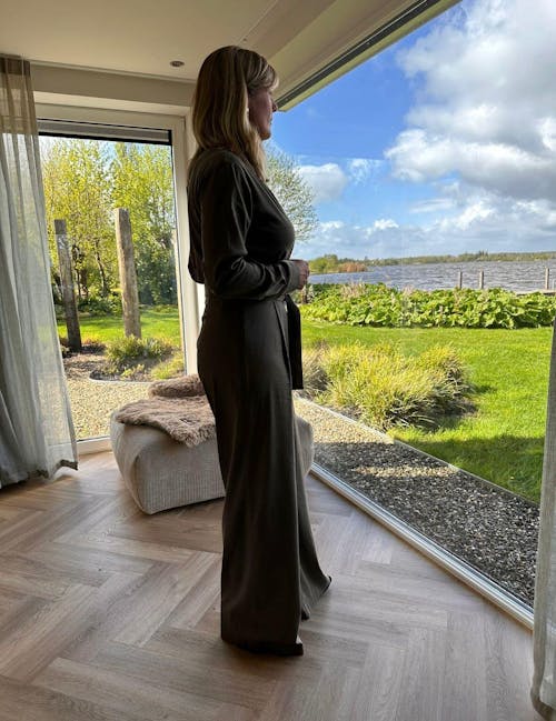 Olivia: Long sleeve Jumpsuit