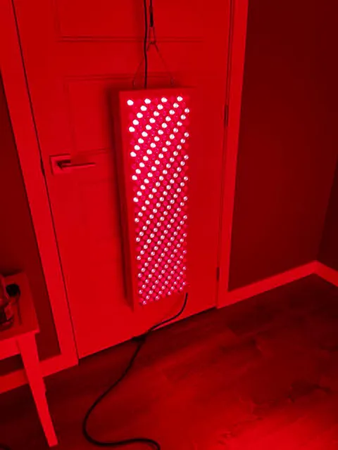 ELVISH E Series Red Light Panel