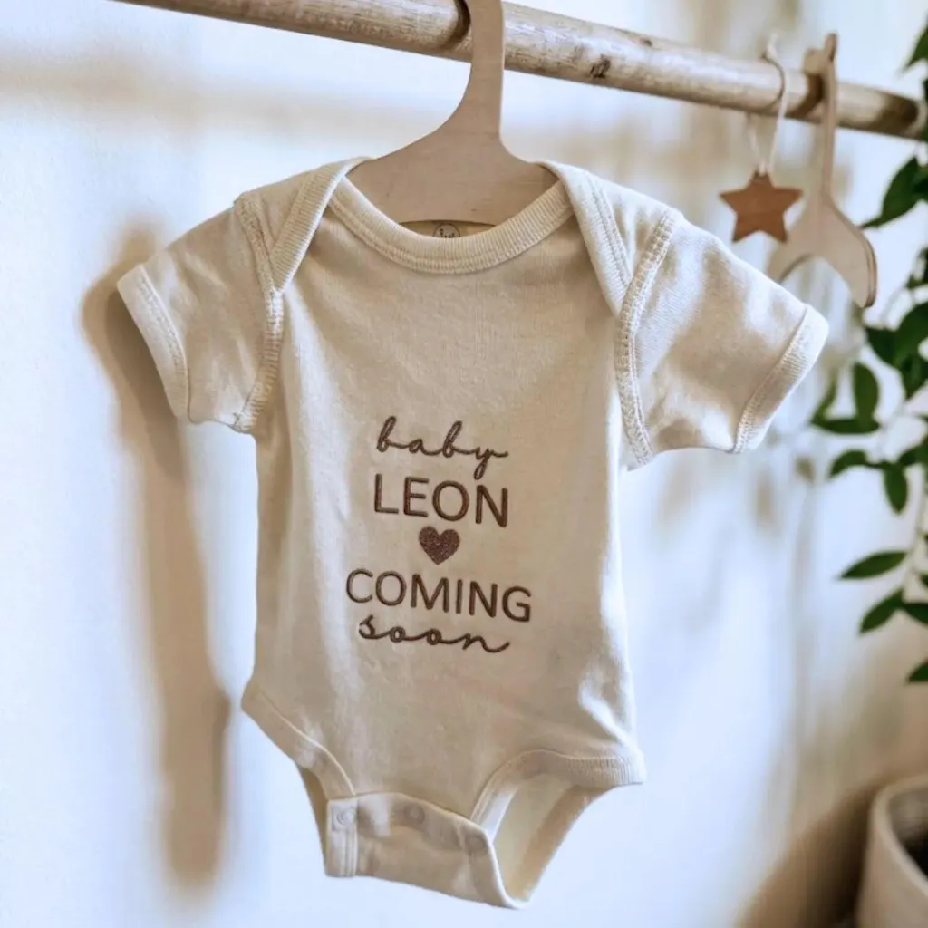 Custom Embroidered Baby Onesie with Name - Personalized Newborn Gift