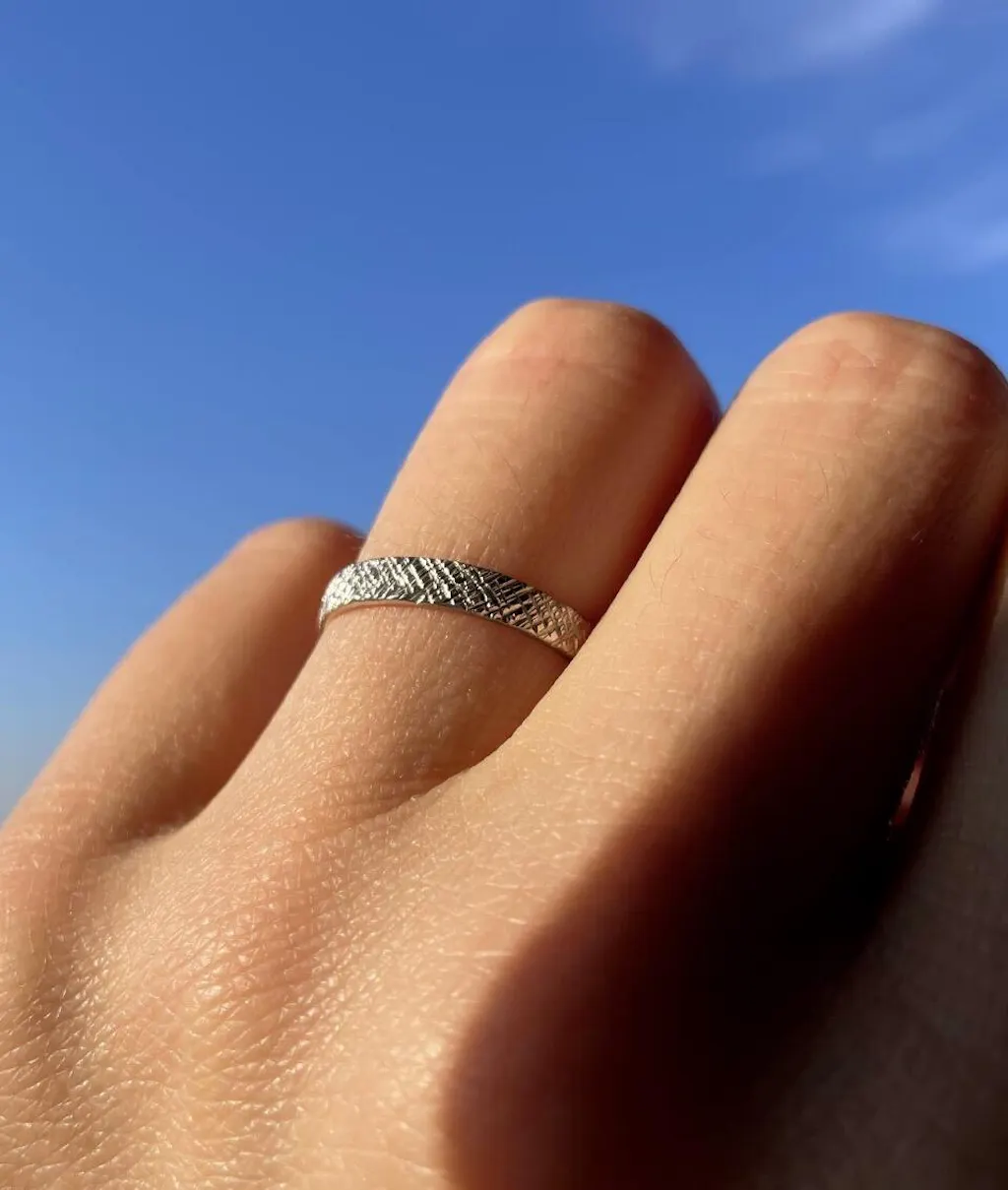 Textured Gold Wedding Band Ring