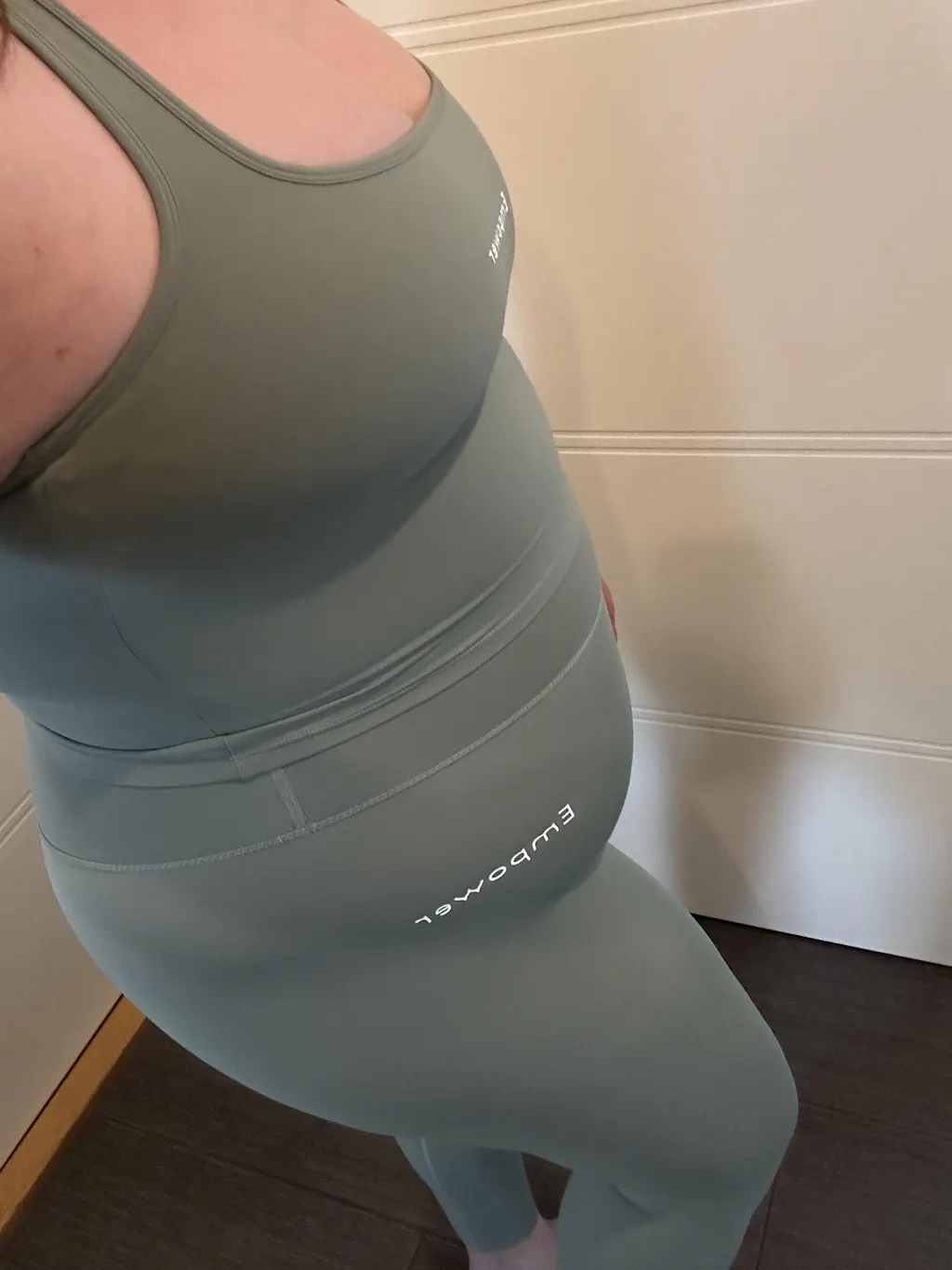 Essential Ultra Thin Set - Sage Green