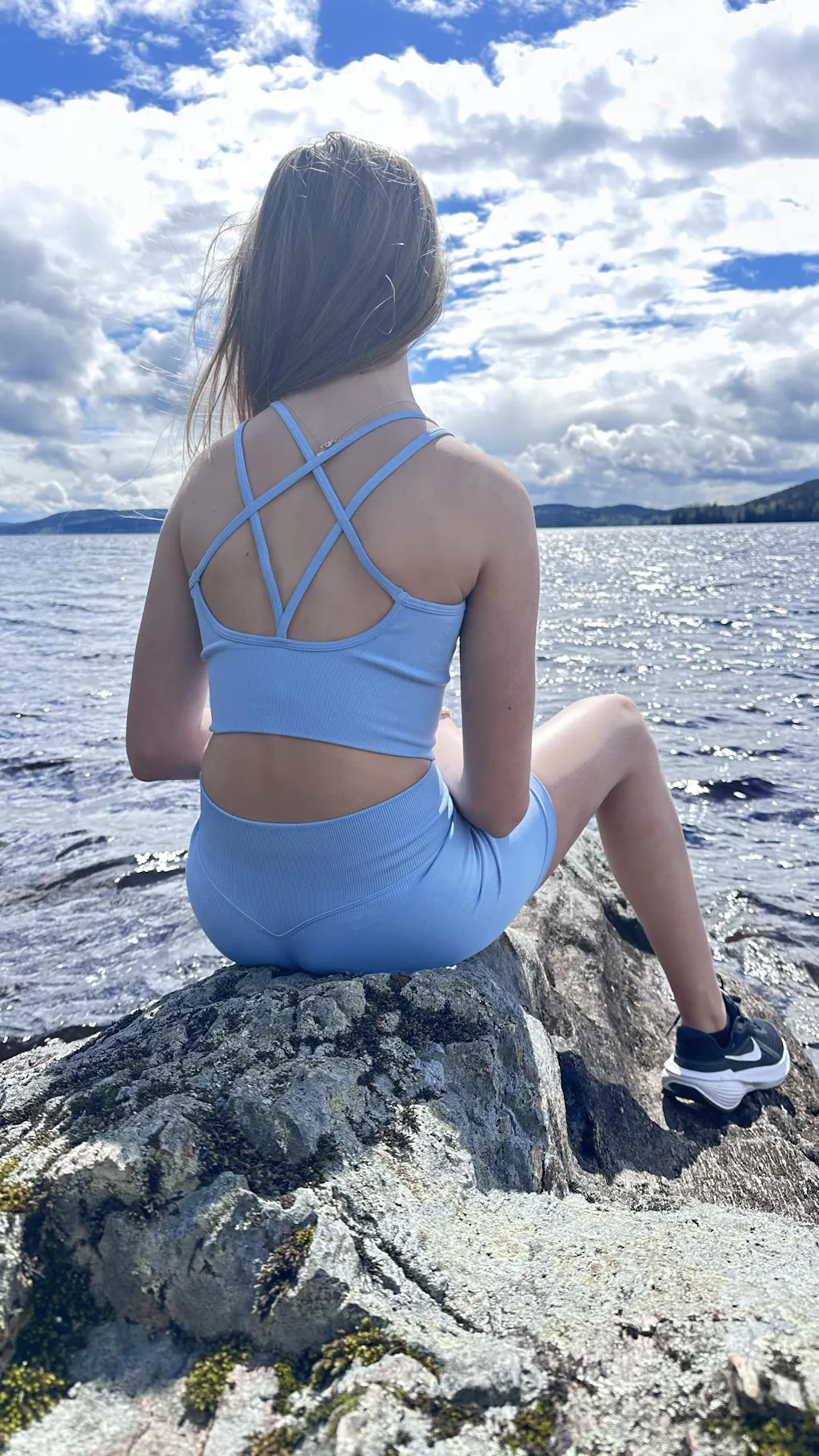 Signature Contouring Top - Light Blue