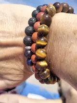 Bracciale Pietra Lavica & 7 Chakra (perle ±8 mm)