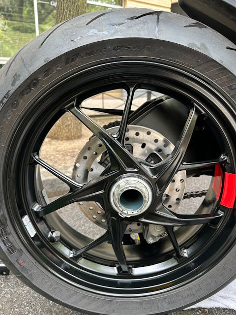 Wheel and Tire Cleaner - Non Acidic