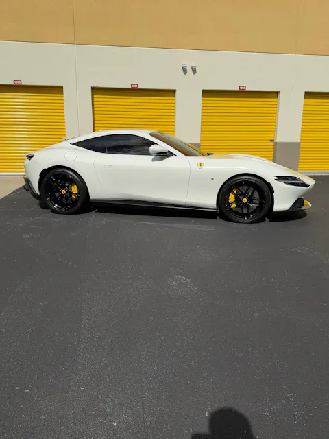 Rubber No-Sling Tire Shine