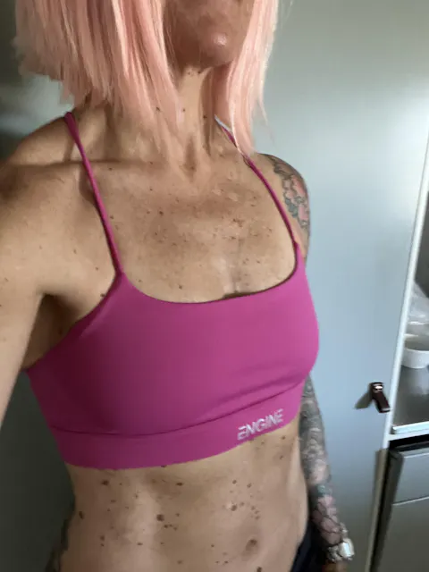 Signal Sports Bra - Hallon Pink