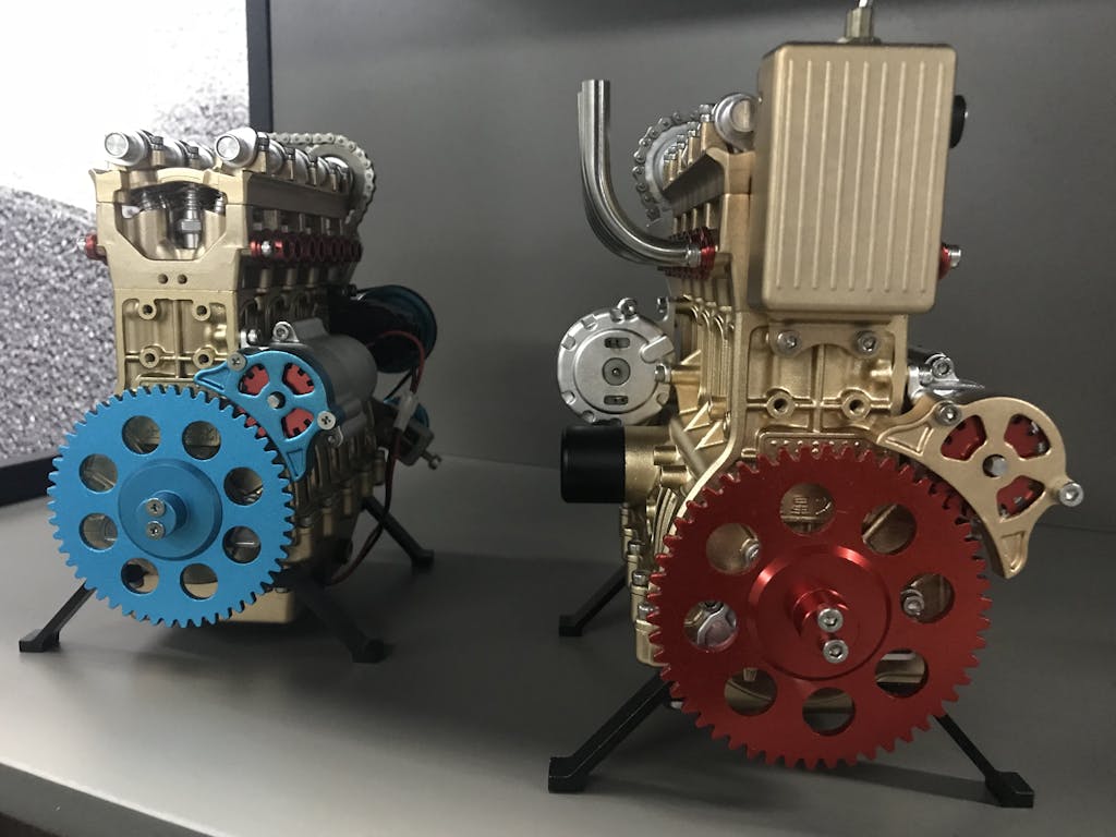 Teching Engine Assembly Kit Full Metal 4 Cylinder Car Engine Building