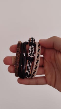 Kožne narukvice "Savana"