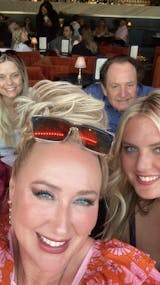 Shimmer & Shine Glitter Eyeliner – Vegan, Allergen-Free, Long-Wearing