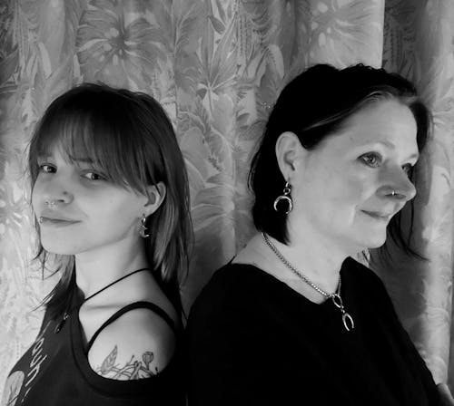 ECLIPSE moon crescent earrings