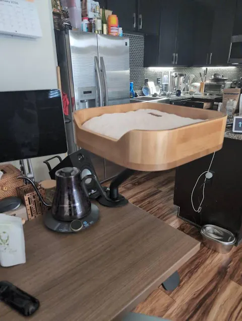 ERGO PURRCH - The Sustainable Desk-Mounted Cat Bed