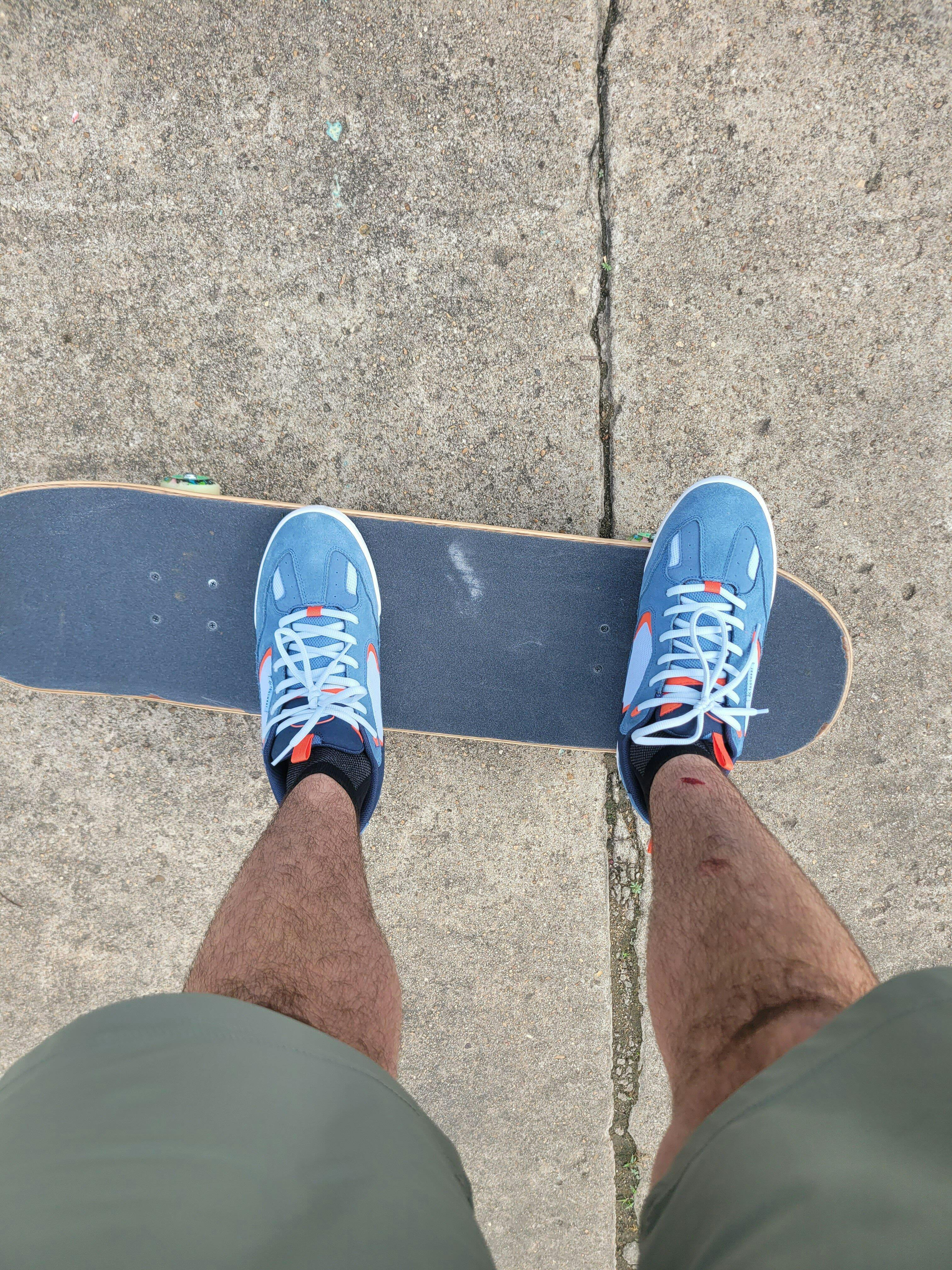 Quattro blue/white/navy - skate shoes | éS Skateboarding