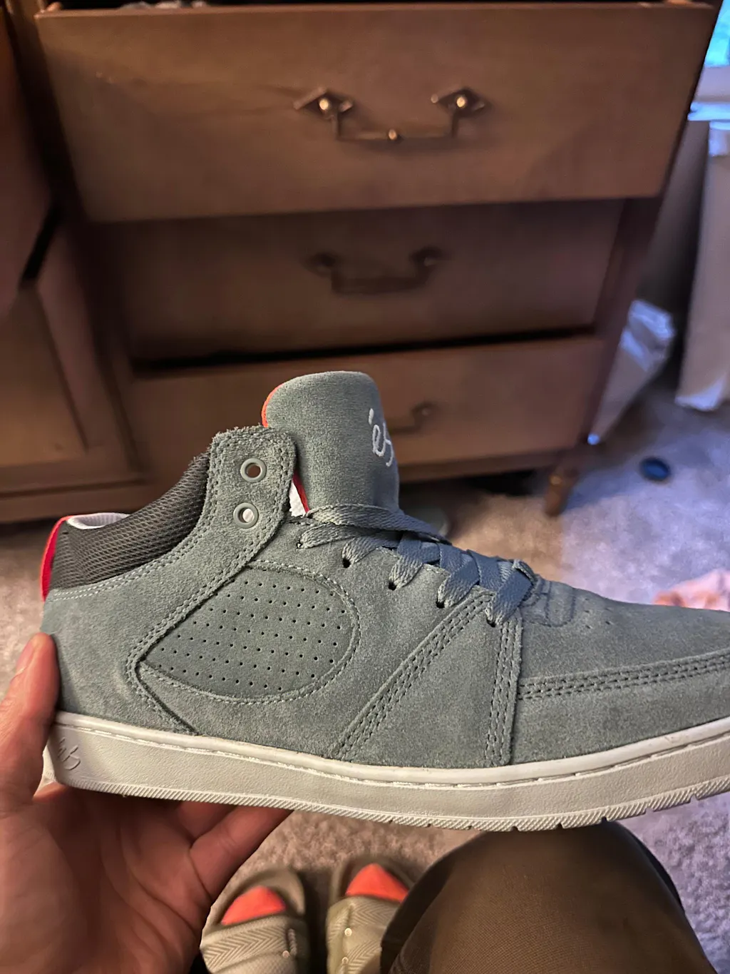 Accel Slim Mid slate - skate shoes | éS Skateboarding