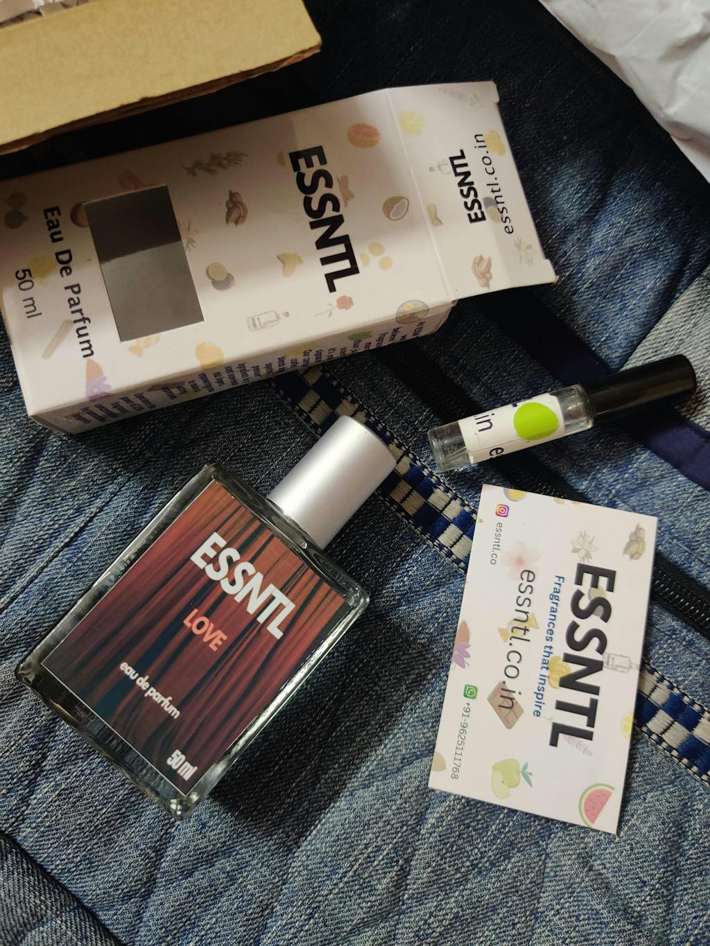 ESSNTL NOTES PREMIUM NOTES Love Perfume - Sensual & Addictive Sweet Woody Fragrance | 50ml Eau de Parfum | 20ml Eau de Parfum | Warm, Amber & Floral Scent | Long-Lasting Luxury Fragrance | Classic & Clean Scent for Men & Women