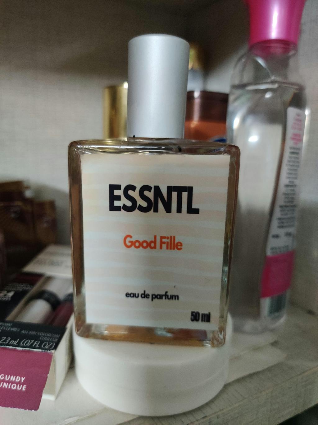 ESSNTL NOTES PREMIUM NOTES Good Fille Perfume - Glamorous & Sophisticated Sweet Floral Fragrance | 50ml Eau de Parfum | 20ml Eau de Parfum | Bold, Feminine & Irresistible Scent | Long-Lasting Evening Fragrance | Classic & Clean Scent for Women