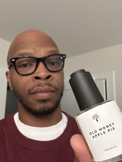 Old Money Apple Pie Inspired by Angle's Share Eternalperfumeoils