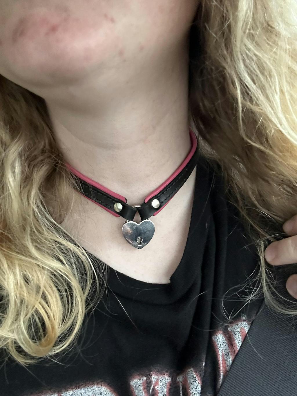 Leather Day Collar with Heart Lock Eternity