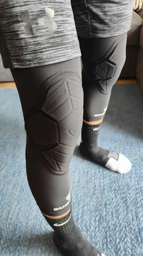 Knee pads