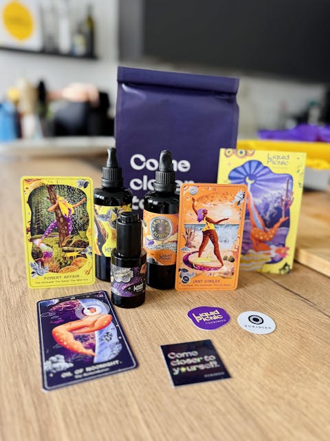 THE LIQUID PICNIC CIRCLE OF CARE