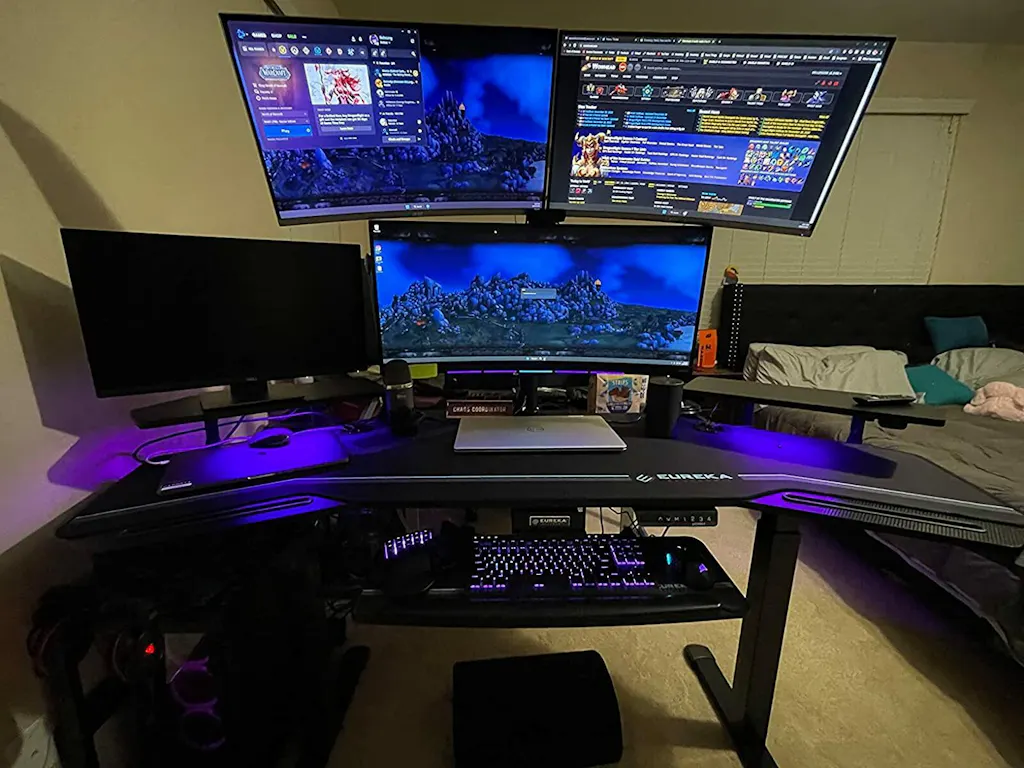 Aero Pro Wing Shaped Standing Desk (63"x23")