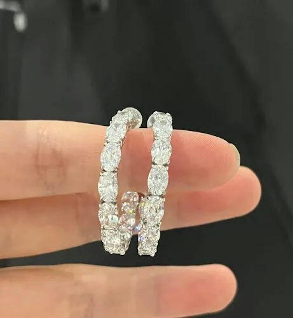 Polished Sparkling 3.5Ct Women's Stud Earrings