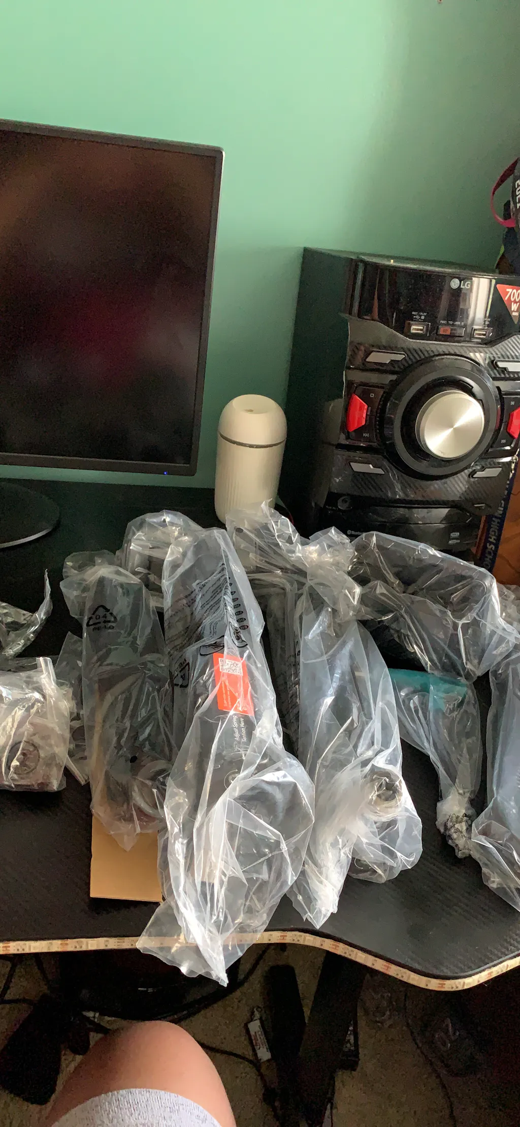 Single Monitor Arm Desk Mount EVEO EVEO TV