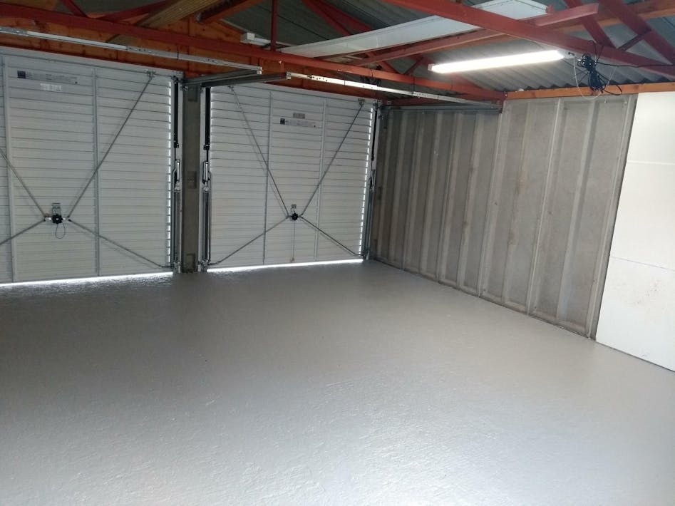 Everest Trade Industrial Floor Paint High Build Polyurethane