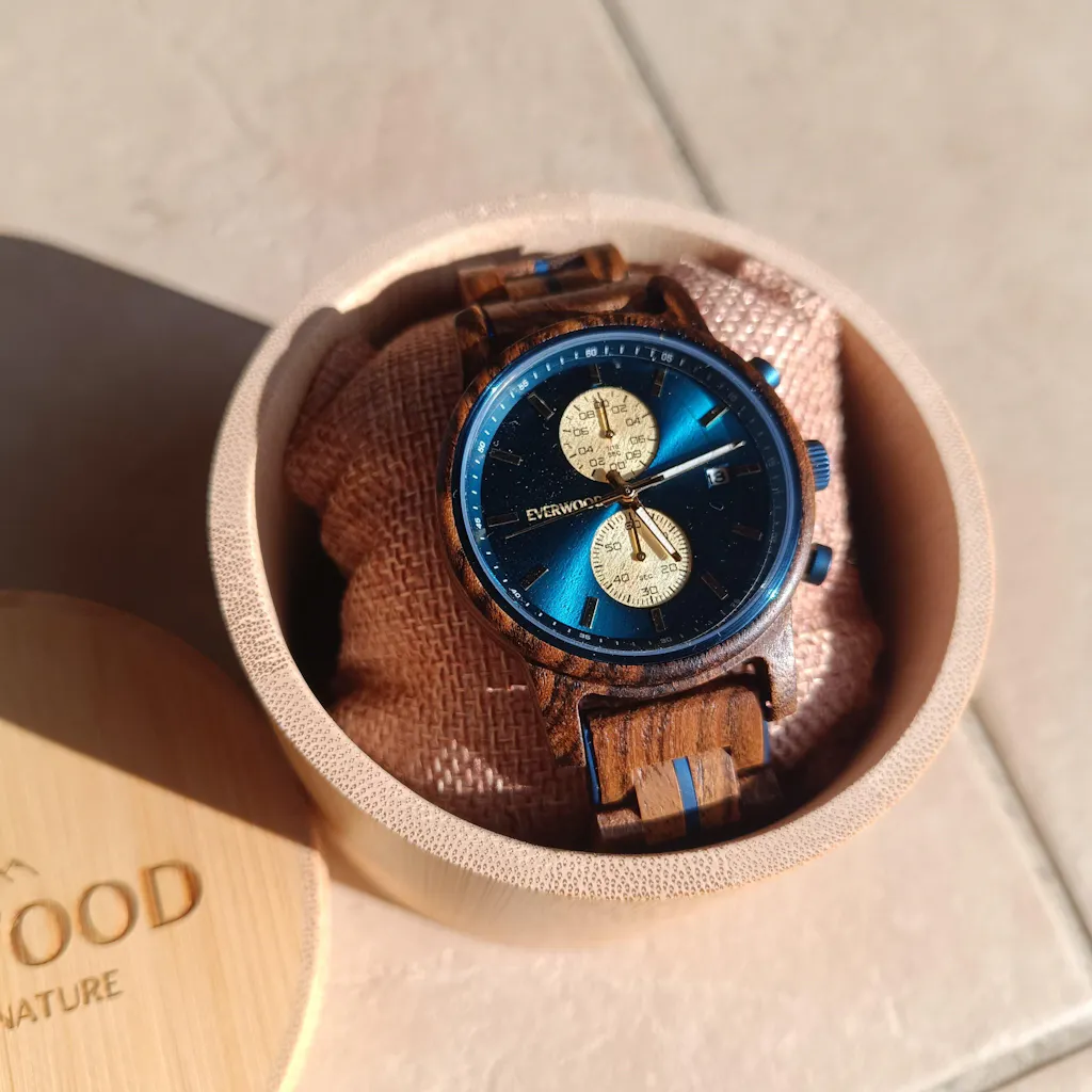 EverWood™ - Classic Walnut Blue Chronograph 44mm