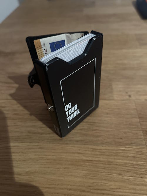 EVERYWALLET - ohne Frontplate
