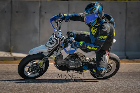 Set Racing Completo – Hecho a Medida y 100% Personalizado