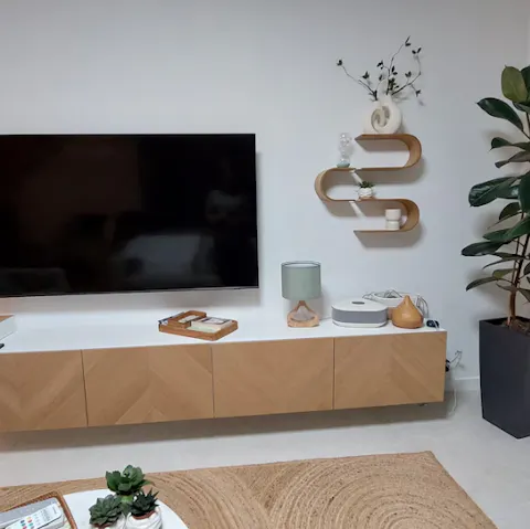 Kundenfoto des S-Style Floating Shelf