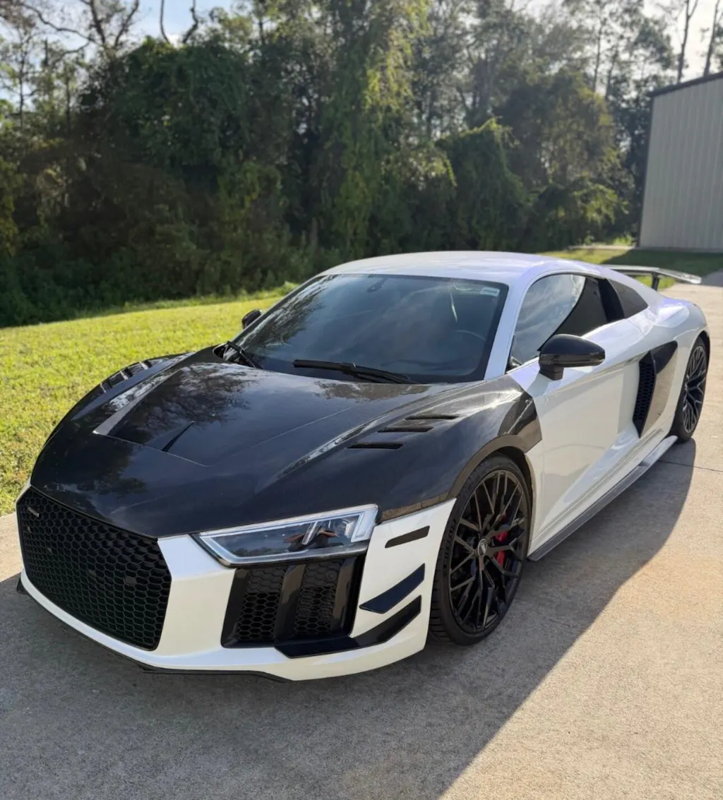 Audi R8 Gen 3 (2020+) - GT4 Style Carbon Fiber Full Body Kit