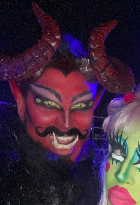 Pure Yellow Colored Contacts