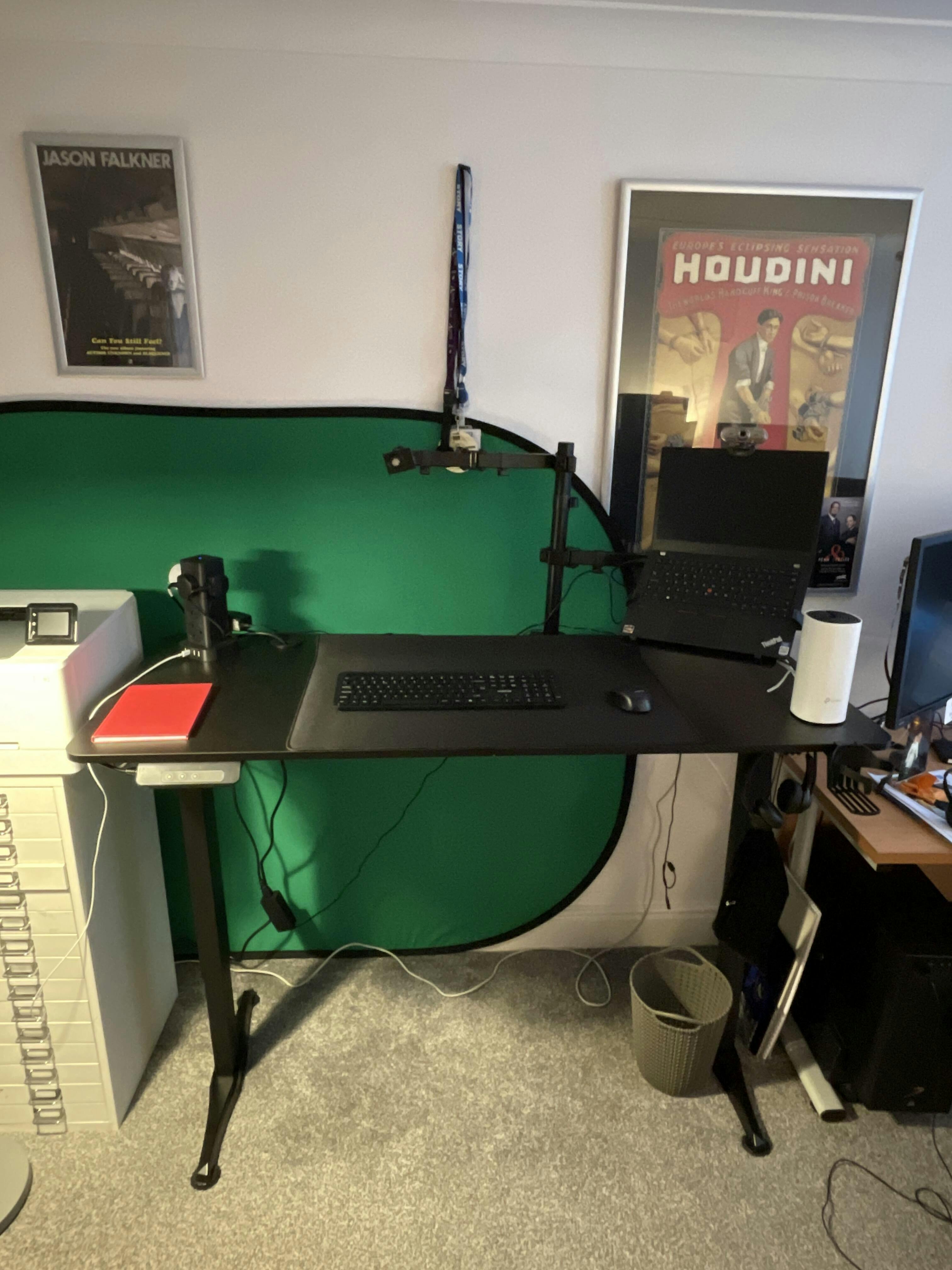 Electric Height Adjustable Gaming Desk EZ Desk Carbon Edition