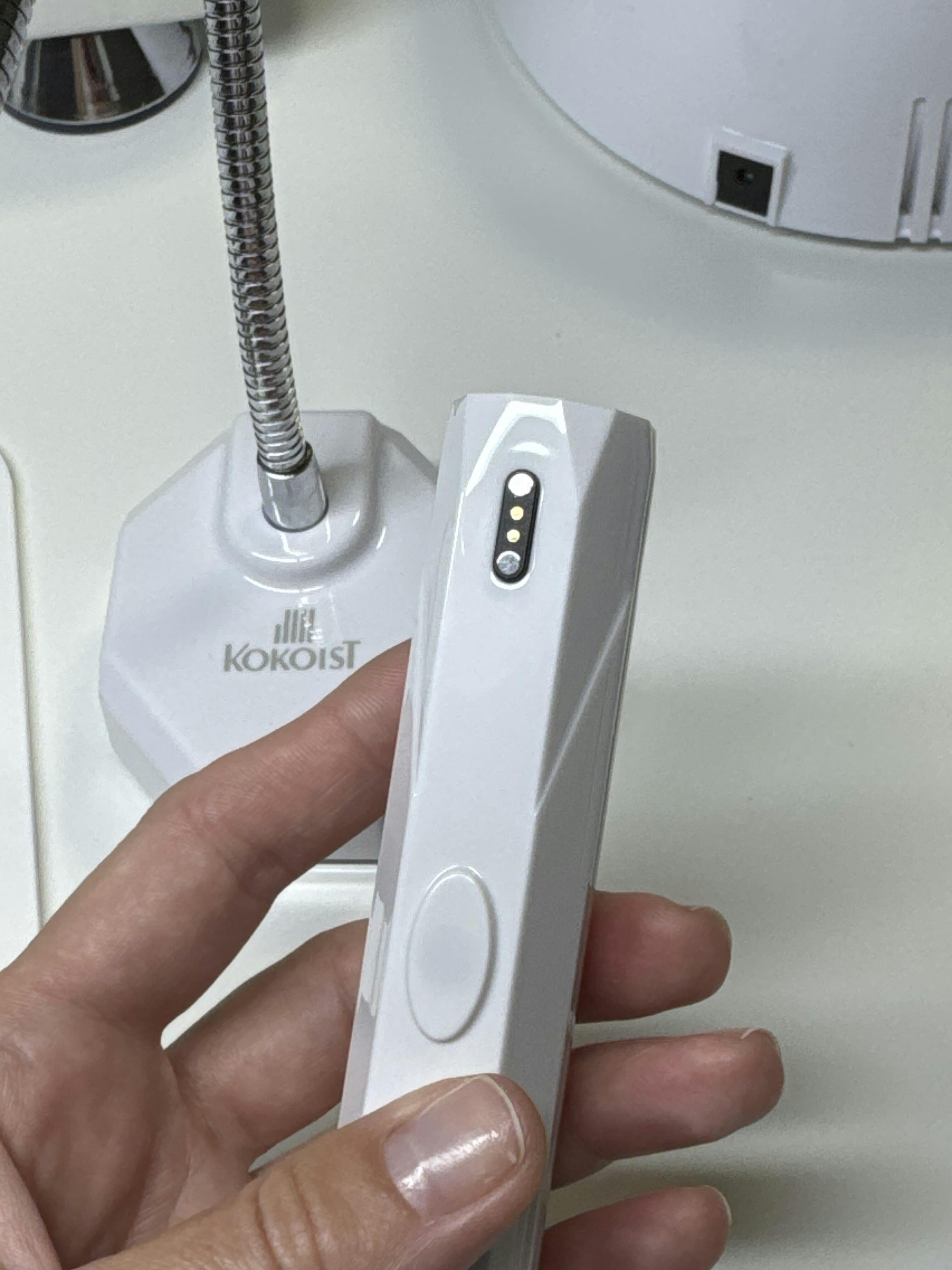 Kokoist Stick Light & Adjustable Holder LED&UV Lamp – F.O.X Nails USA