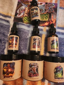 The Marionette - Beard Oil - Warm Mulled Cider, Splintered Mahogany, Velvet Pipe Smoke