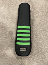Morningページ10㎏ NEW BBR Tall Seat w/ Green Stripes - KLX110 – Factory Minibikes