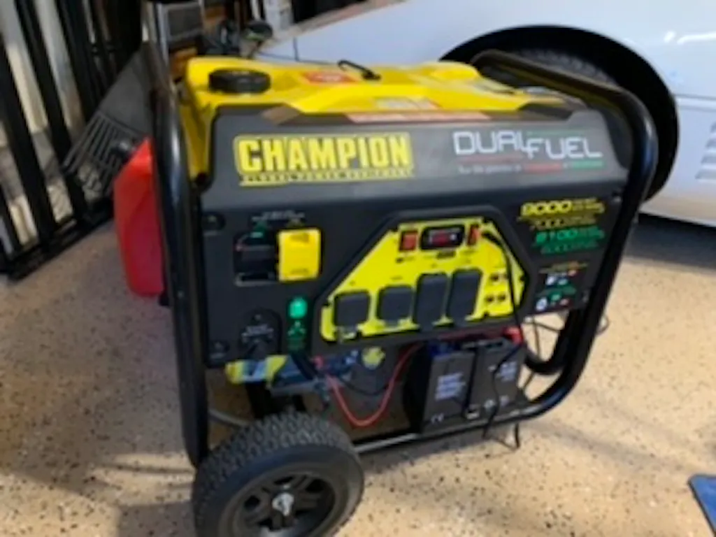 Champion 100419 7000W/9000W Dual Fuel Generator Manufacturer ...
