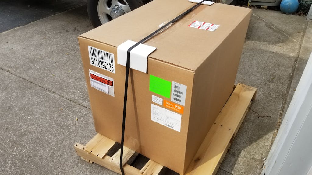 Generac XT8500EFI 8500W/10000W Electronic Fuel Injection Generator