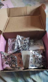 Jhumka Hamper (9 Jhumkas)