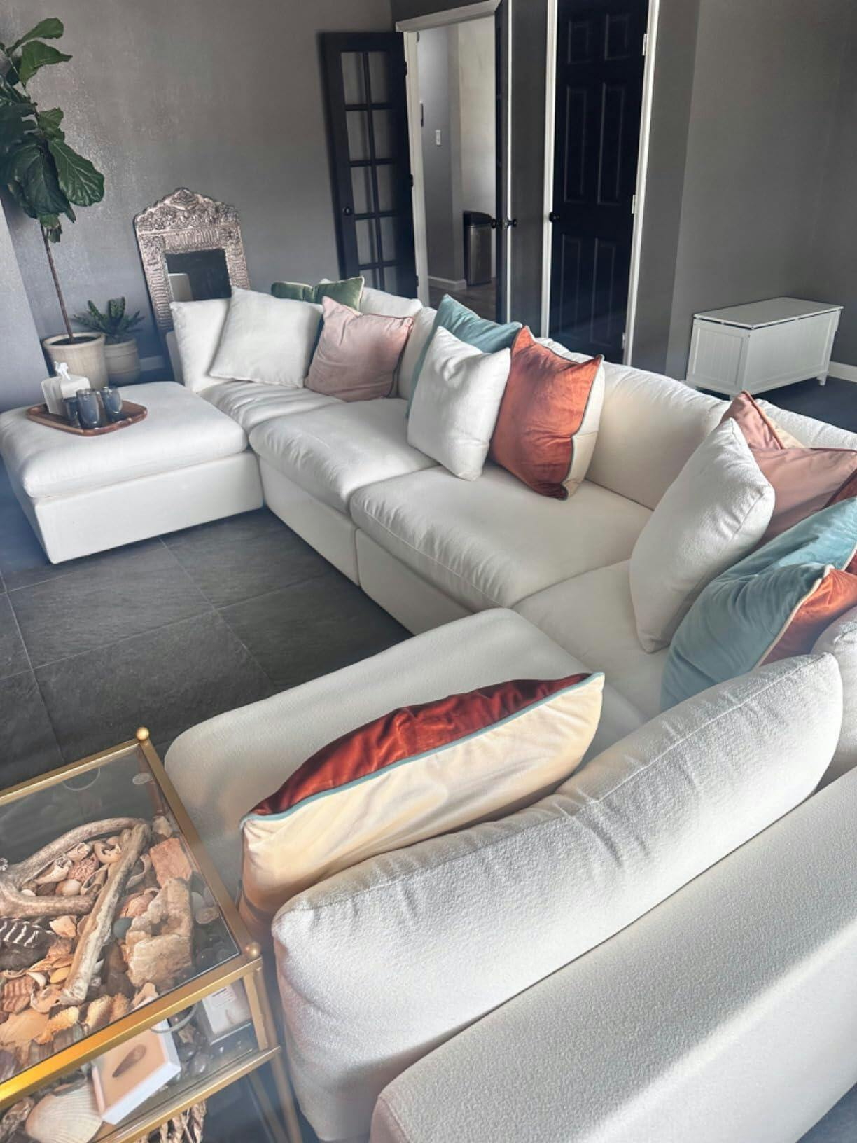 Oversized Sectional Sofawith fluffy cushions, removable Fajiani