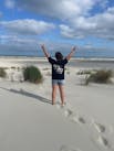 T-Shirt Damen personalisierbar - Life is better with friends