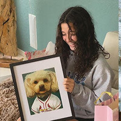 Modern Pet Paw-traits.