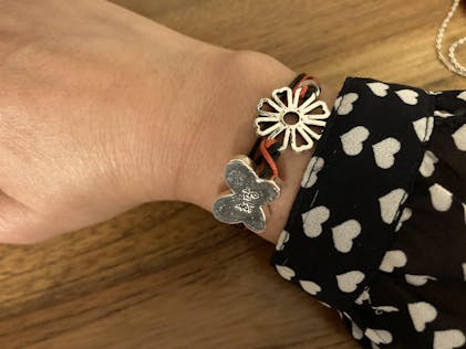 Red And Black Awareness Bracelet | Suga - BTS - Fashion Chingu