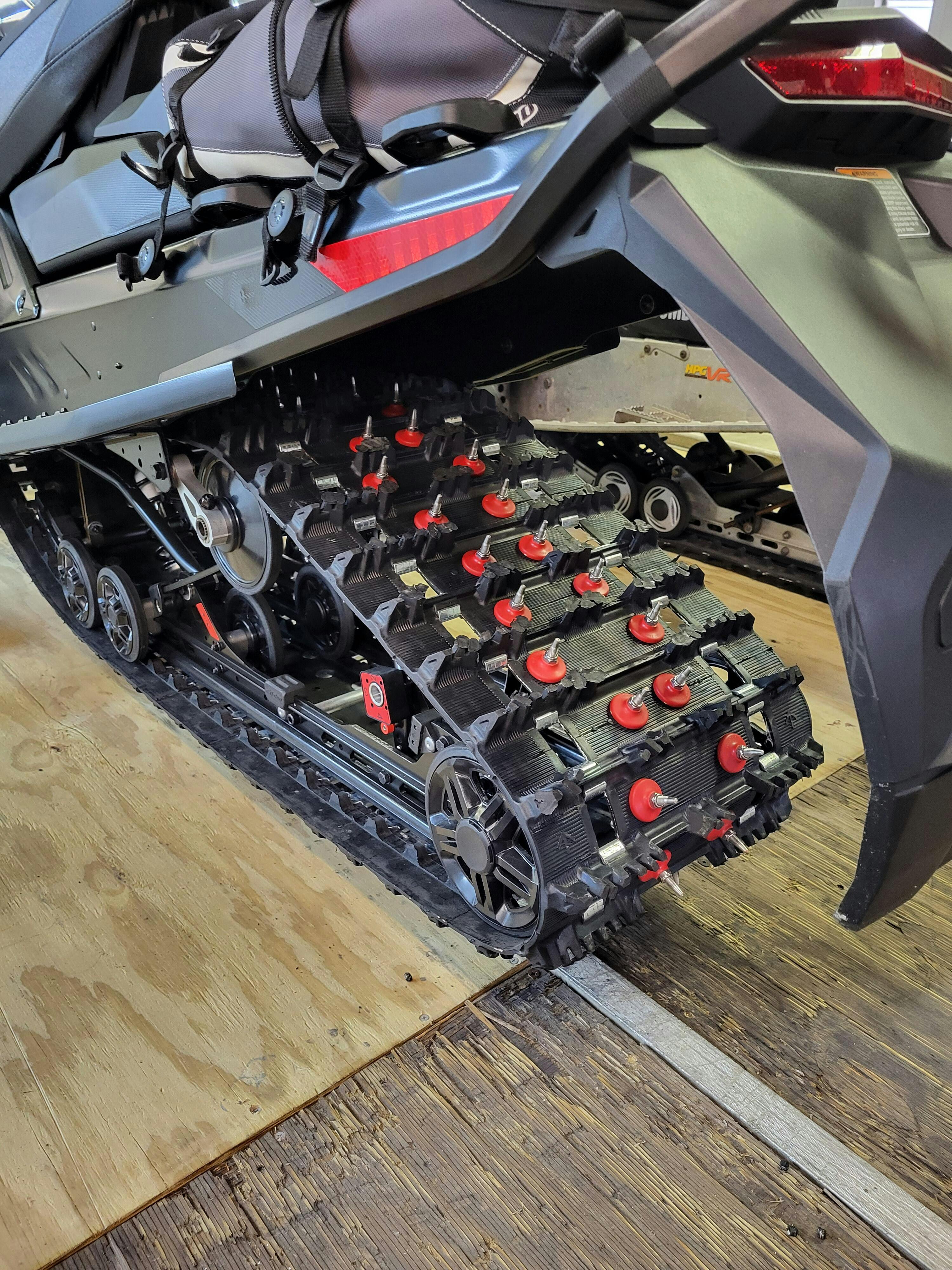 Top Gun SP (Single Ply) Snowmobile Studs | Fast-Trac Traction