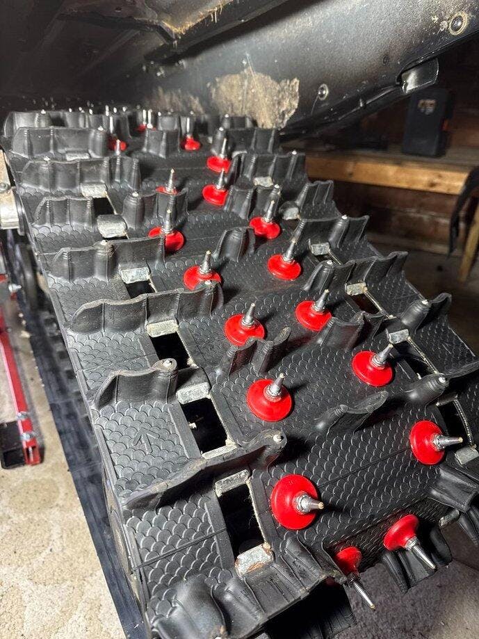 Reviews | World's Best Stud Kits | Fast-Trac Traction